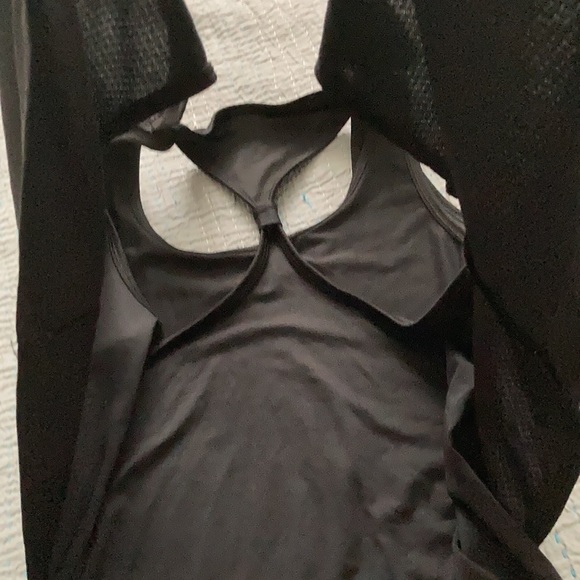 C9 Two-tiered Tanktop Black - Picture 3 of 3